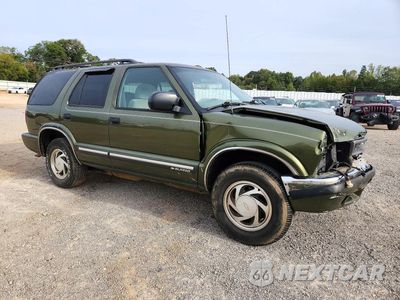 Czwarte zdjęcie samochodu z boku: 2001 CHEVROLET BLAZER VIN:1GNDT13W01K198722 - miniatura