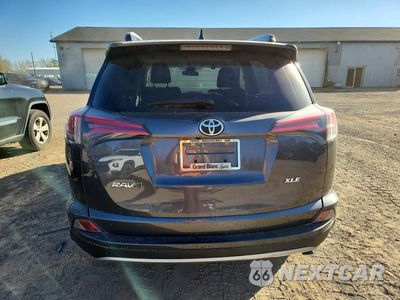 Zdjęcie 6 z 14 samochodu: 2017 TOYOTA RAV4 XLE VIN:JTMWFREV1HD097070 - miniatura