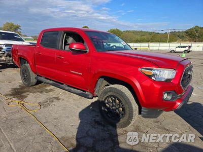 Czwarte zdjęcie samochodu z boku: 2019 TOYOTA TACOMA SR5 V6 VIN:3TMAZ5CN3KM107784 - miniatura