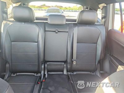 Zdjęcie 10 z 14 samochodu: 2021 VOLKSWAGEN TIGUAN SE VIN:3VV3B7AX0MM102723 - miniatura