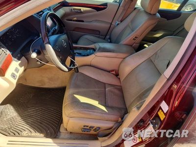 Zdjęcie 7 z 12 samochodu: 2007 LEXUS LS 460 VIN:JTHBL46F875050062 - miniatura