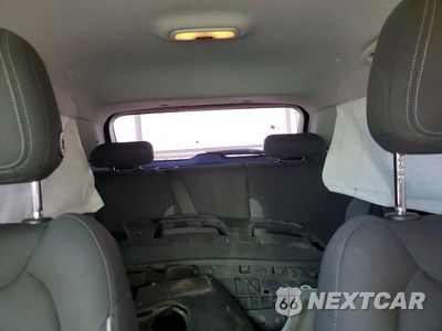 Zdjęcie 10 z 13 samochodu: 2021 CHEVROLET TRAILBLAZER LS VIN:KL79MNSL6MB127343 - miniatura