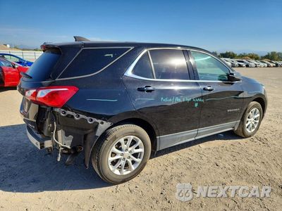 Trzecie zdjęcie samochodu z tyłu: 2019 CHEVROLET EQUINOX LT VIN:2GNAXTEV0K6272099 - miniatura