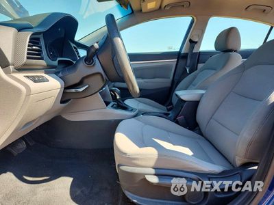 Zdjęcie 7 z 12 samochodu: 2019 HYUNDAI ELANTRA SEL VIN:5NPD84LF4KH428323 - miniatura