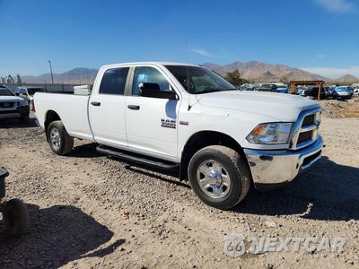 Czwarte zdjęcie samochodu z boku: 2015 RAM 3500 SLT VIN:3C63R3HT6FG644147 - miniatura
