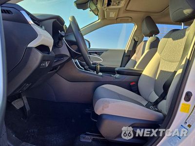 Zdjęcie 7 z 13 samochodu: 2019 TOYOTA RAV4 HYBRID XLE VIN:JTMRWRFV3KD036757 - miniatura