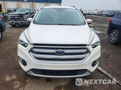 Piąte zdjęcie samochodu w środku: 2017 FORD ESCAPE TITANIUM VIN:1FMCU9J95HUD09417 - miniatura