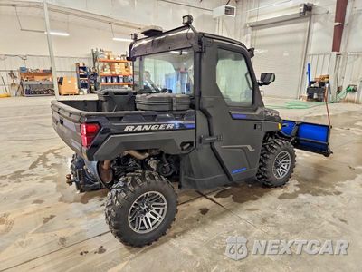 Czwarte zdjęcie samochodu z boku: 2023 POLARIS RANGER UTILITY VEHICLE VIN:4XARRU996P8055982 - miniatura