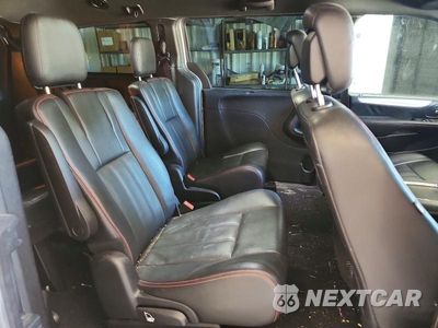 Zdjęcie 11 z 13 samochodu: 2019 DODGE GRAND CARAVAN GT VIN:2C4RDGEGXKR610572 - miniatura