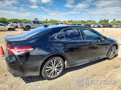 Trzecie zdjęcie samochodu z tyłu: 2019 TOYOTA CAMRY SE VIN:4T1B11HK9KU791461 - miniatura
