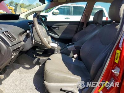 Zdjęcie 7 z 12 samochodu: 2012 TOYOTA PRIUS THREE VIN:JTDKN3DU3C5379706 - miniatura