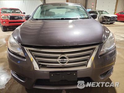 Piąte zdjęcie samochodu w środku: 2014 NISSAN SENTRA S VIN:3N1AB7AP1EL645255 - miniatura