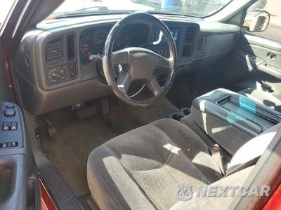 Zdjęcie 8 z 12 samochodu: 2005 CHEVROLET SILVERADO C1500 VIN:2GCEC19VX51254733 - miniatura