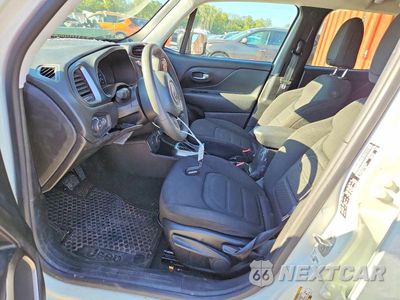 Zdjęcie 7 z 12 samochodu: 2022 JEEP RENEGADE LATITUDE VIN:ZACNJDB11NPN78994 - miniatura