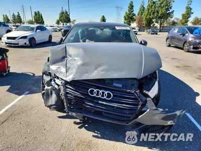 Piąte zdjęcie samochodu w środku: 2020 AUDI A3 S-LINE PREMIUM PLUS VIN:WAUJEGFF0LA036664 - miniatura