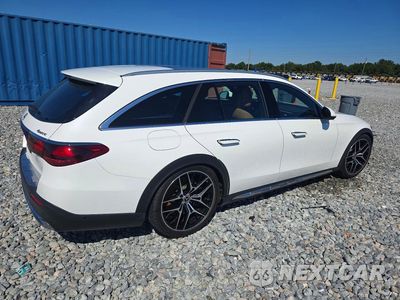 Trzecie zdjęcie samochodu z tyłu: 2024 MERCEDES-BENZ E 450 4M ALL TERRAIN VIN:W1KLH6FB7RA026125 - miniatura