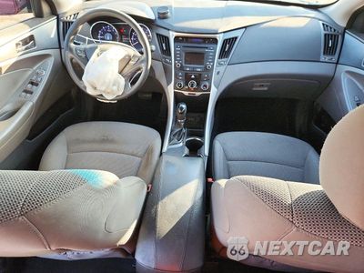 Zdjęcie 8 z 13 samochodu: 2014 HYUNDAI SONATA GLS VIN:5NPEB4AC9EH874440 - miniatura