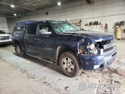 Czwarte zdjęcie samochodu z boku: 2011 CHEVROLET SILVERADO K1500 LT VIN:1GCPKSE35BF189977 - miniatura