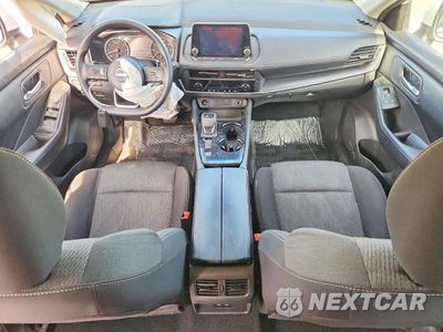 Zdjęcie 8 z 13 samochodu: 2024 NISSAN ROGUE SV VIN:5N1BT3BA7RC700404 - miniatura