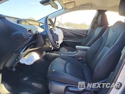 Zdjęcie 7 z 12 samochodu: 2021 TOYOTA PRIUS LE AWD-E VIN:JTDL9MFUXM3028588 - miniatura