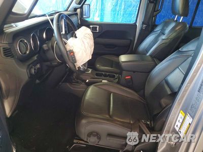 Zdjęcie 7 z 13 samochodu: 2019 JEEP WRANGLER UNLIMITED SAHARA VIN:1C4HJXEN7KW514179 - miniatura