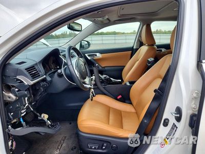 Zdjęcie 7 z 12 samochodu: 2013 LEXUS CT 200 VIN:JTHKD5BH4D2133060 - miniatura