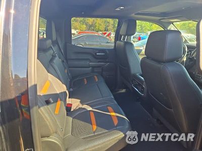 Zdjęcie 10 z 12 samochodu: 2021 GMC SIERRA K1500 AT4 VIN:3GTP9EED7MG278988 - miniatura