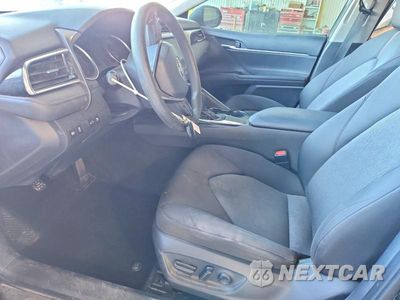 Zdjęcie 7 z 12 samochodu: 2018 TOYOTA CAMRY LE VIN:4T1B11HK5JU531086 - miniatura