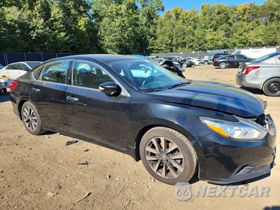 Czwarte zdjęcie samochodu z boku: 2017 NISSAN ALTIMA 2.5 SV VIN:1N4AL3AP4HC149617 - miniatura