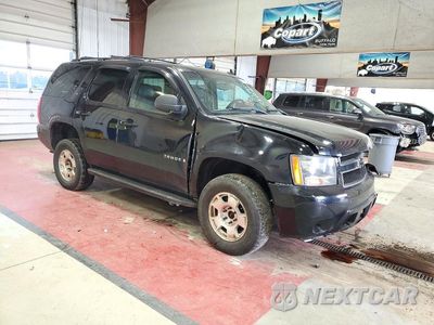 Czwarte zdjęcie samochodu z boku: 2009 CHEVROLET TAHOE C1500 VIN:1GNFK23099R230468 - miniatura