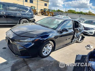 2025 TOYOTA CAMRY LE 4T1DAACK9SU568126 - główne zdjęcie licytacji z USA - miniatura
