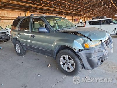 Czwarte zdjęcie samochodu z boku: 2006 FORD ESCAPE XLT VIN:1FMCU03126KB67586 - miniatura