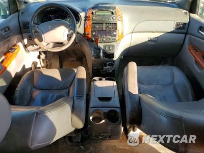 Zdjęcie 8 z 13 samochodu: 2008 TOYOTA SIENNA XLE VIN:5TDBK22C08S014110 - miniatura