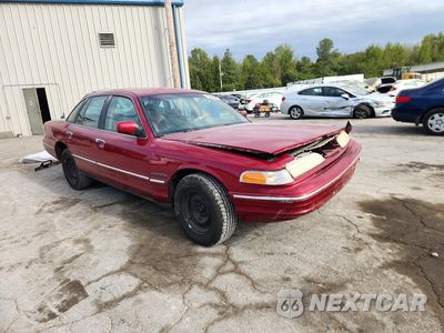 Czwarte zdjęcie samochodu z boku: 1995 FORD CROWN VICTORIA VIN:2FALP73W8SX207151 - miniatura