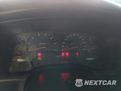 Zdjęcie 9 z 12 samochodu: 2002 DODGE DAKOTA SPORT VIN:1B7GG32N92S562877 - miniatura