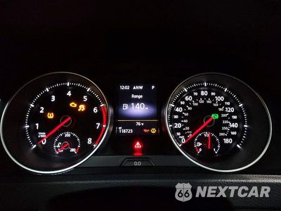 Zdjęcie 9 z 12 samochodu: 2015 VOLKSWAGEN GTI VIN:3VW4T7AU7FM045586 - miniatura