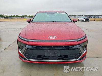 Piąte zdjęcie samochodu w środku: 2025 HYUNDAI SONATA HYBRID SEL VIN:KMHL34JJ5SA105225 - miniatura