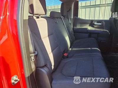 Zdjęcie 10 z 12 samochodu: 2020 CHEVROLET SILVERADO K1500 CUSTOM VIN:3GCPYBEH5LG207162 - miniatura
