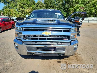 Piąte zdjęcie samochodu w środku: 2019 CHEVROLET SILVERADO K2500 HEAVY DUTY LTZ VIN:1GC1KTEY4KF267575 - miniatura