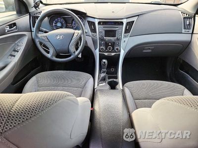 Zdjęcie 8 z 13 samochodu: 2014 HYUNDAI SONATA GLS VIN:5NPEB4AC3EH919646 - miniatura