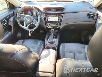 Zdjęcie 8 z 13 samochodu: 2017 NISSAN ROGUE S VIN:5N1AT2MV6HC822319 - miniatura