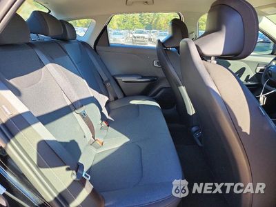 Zdjęcie 10 z 12 samochodu: 2025 KIA K4 LXS VIN:3KPFT4DE5SE221084 - miniatura