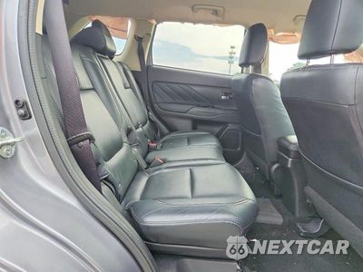 Zdjęcie 11 z 13 samochodu: 2018 MITSUBISHI OUTLANDER SE VIN:JA4J24A50JZ031367 - miniatura