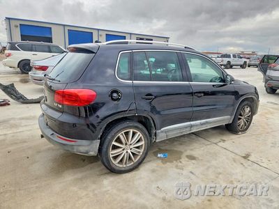 Trzecie zdjęcie samochodu z tyłu: 2012 VOLKSWAGEN TIGUAN S VIN:WVGAV7AX1CW524877 - miniatura