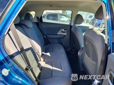 Zdjęcie 10 z 12 samochodu: 2021 KIA NIRO LX VIN:KNDCB3LC5M5477384 - miniatura