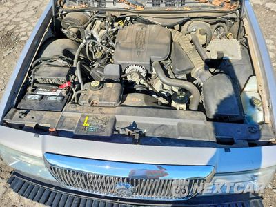Zdjęcie 11 z 12 samochodu: 2005 MERCURY GRAND MARQUIS GS VIN:2MEFM74W95X614428 - miniatura