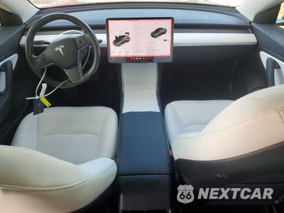 Zdjęcie 8 z 13 samochodu: 2019 TESLA MODEL 3 VIN:5YJ3E1EA7KF345455 - miniatura