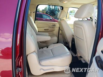 Zdjęcie 10 z 12 samochodu: 2008 CADILLAC ESCALADE ESV VIN:1GYFK66888R133532 - miniatura