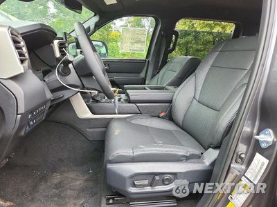 Zdjęcie 7 z 12 samochodu: 2025 TOYOTA TUNDRA VIN:5TFWC5DB9SX093749 - miniatura