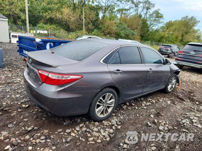 Trzecie zdjęcie samochodu z tyłu: 2017 TOYOTA CAMRY SE VIN:4T1BF1FK2HU328249 - miniatura